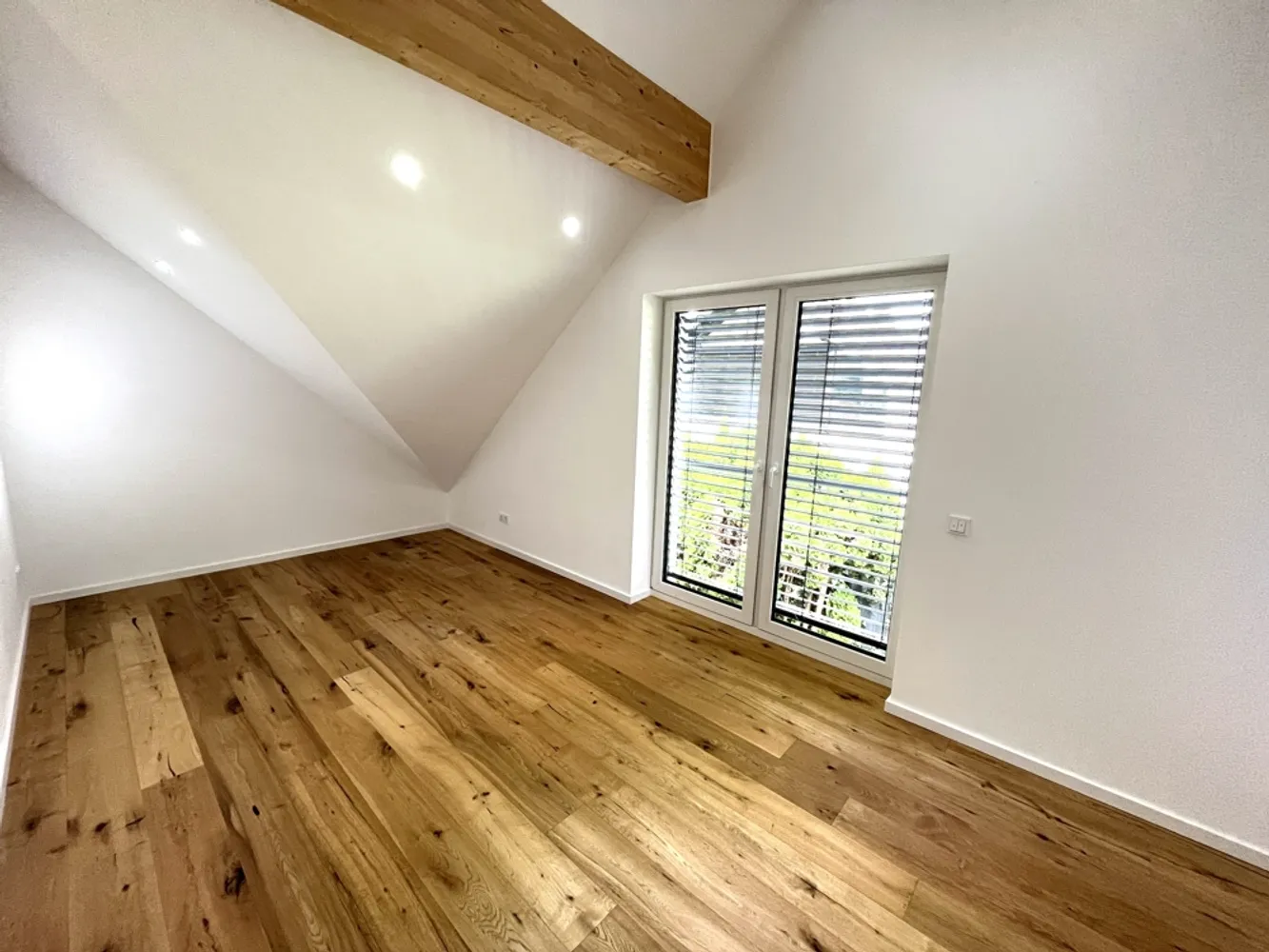 4 Zimmer Wohnung mit 150 m² in Köln – Bild 4