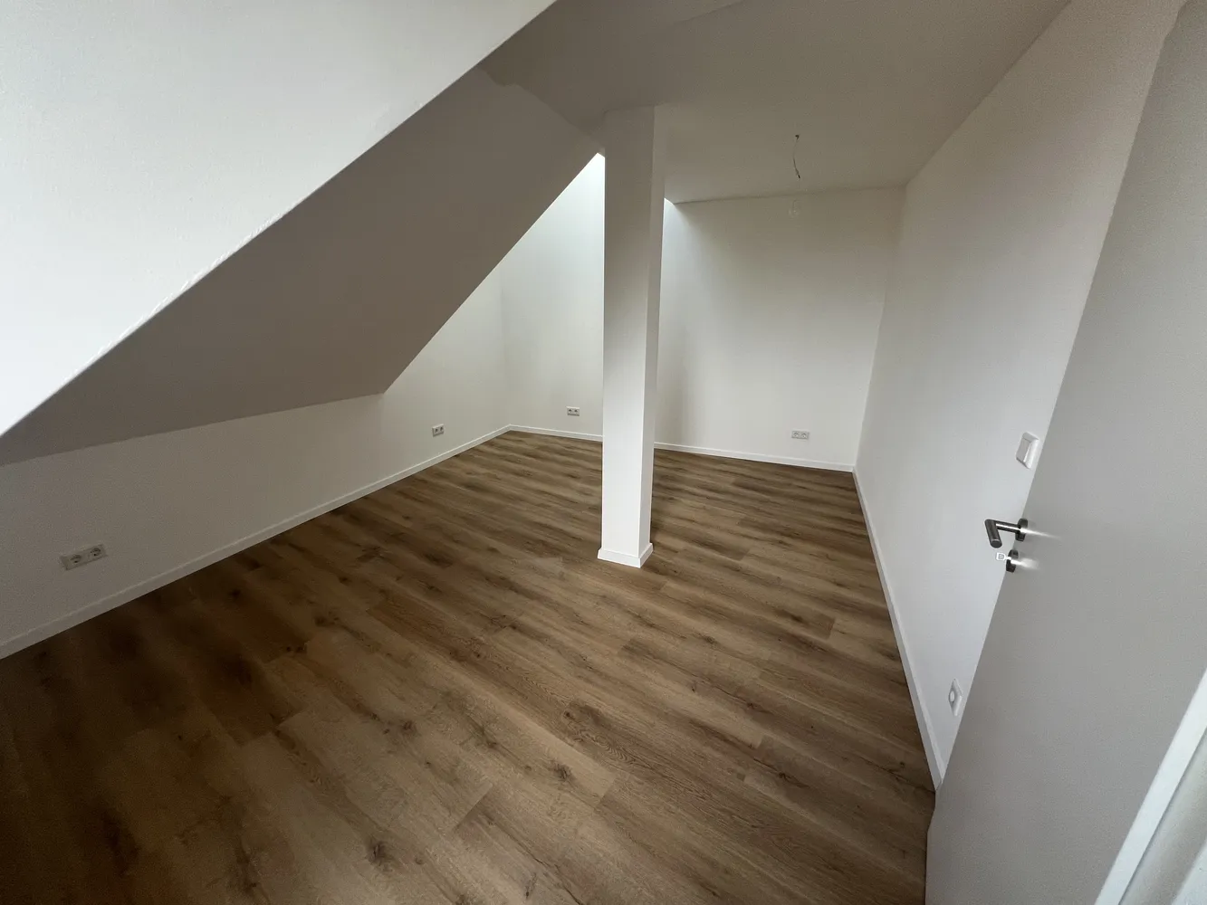 4 Zimmer Wohnung mit 107 m² in Bochum – Bild 4