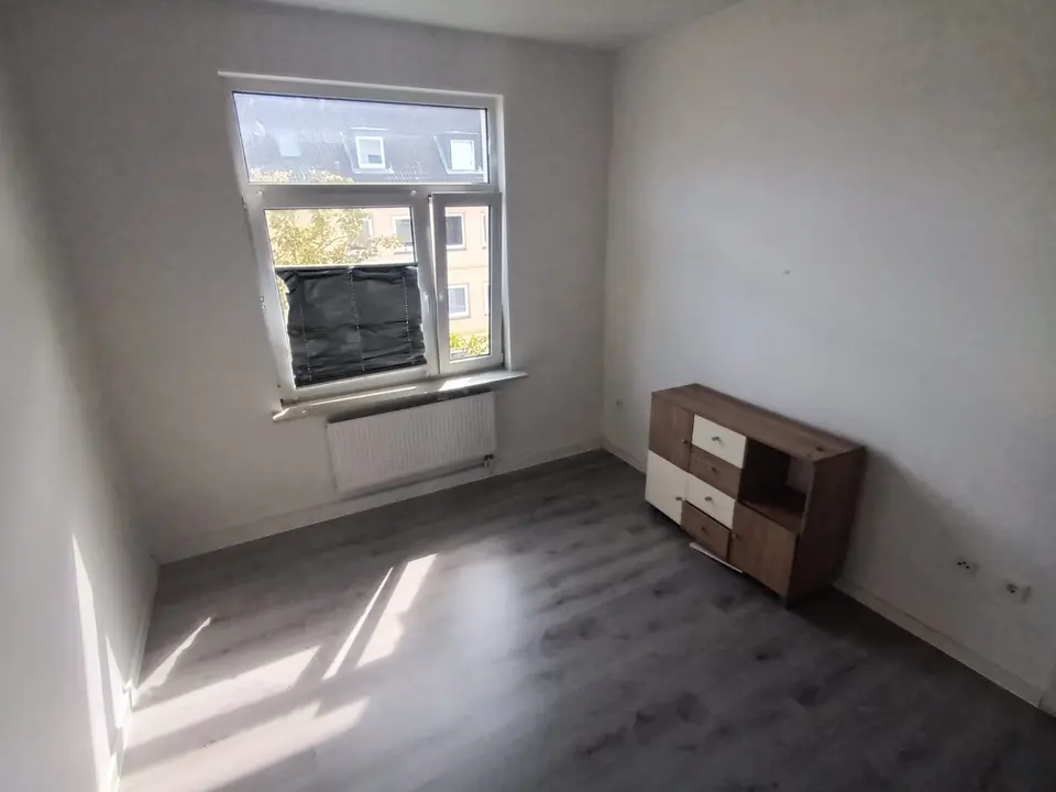 2 Zimmer Wohnung mit 48 m² in Wilhelmshaven – Bild 2
