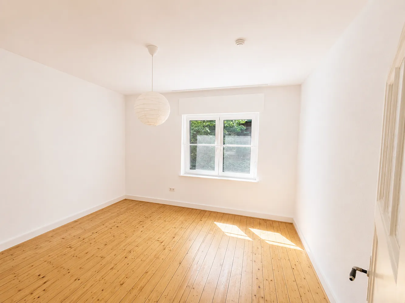 4 Zimmer Wohnung mit 110 m² in Düsseldorf – Bild 7