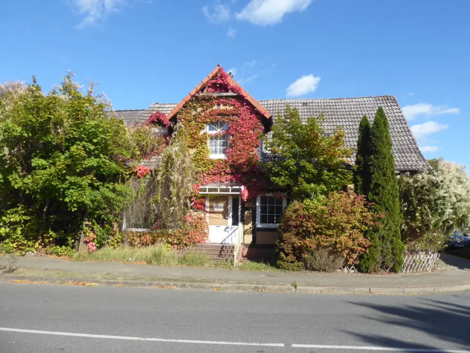 8 Zimmer Haus mit 278 m² in Gifhorn – Bild 1