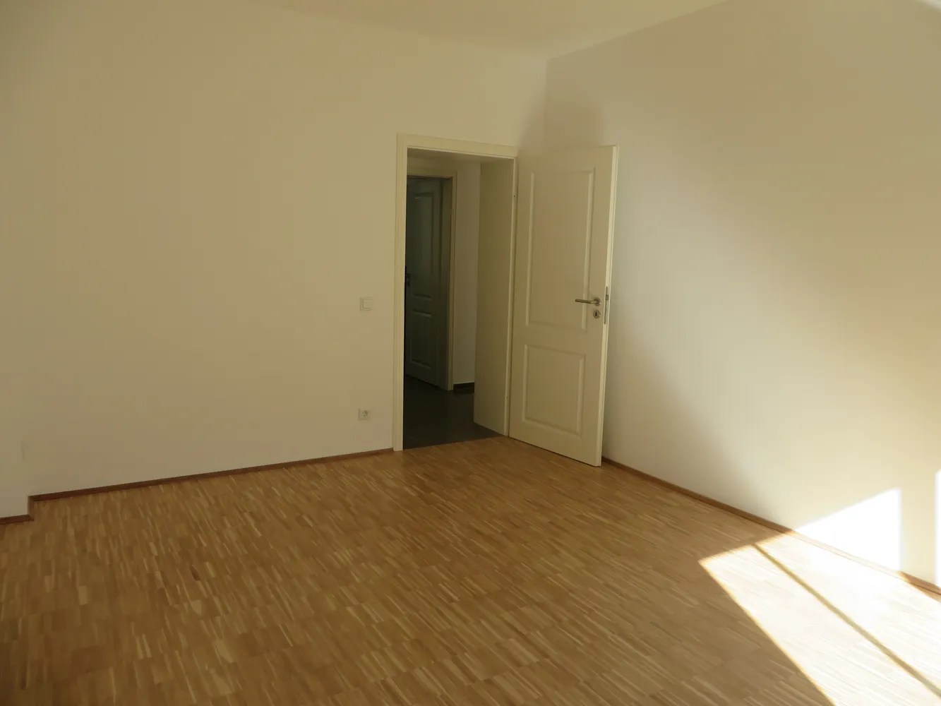 2 Zimmer Wohnung mit 67 m² in Nürnberg – Bild 11