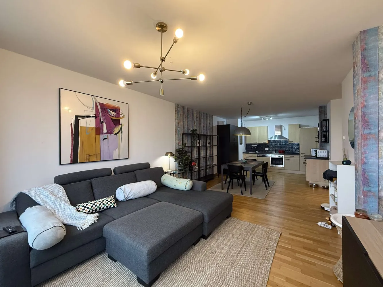 3 Zimmer Wohnung mit 114 m² in Köln – Bild 2