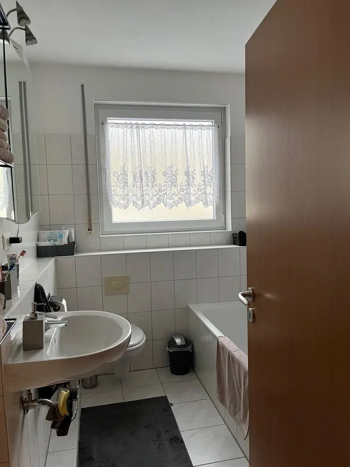 6 Zimmer Haus mit 138 m² in Wiesbaden – Bild 9