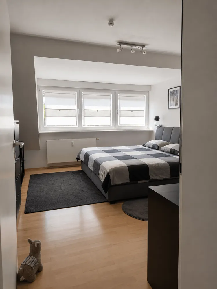 4 Zimmer Wohnung mit 143 m² in Duisburg – Bild 7