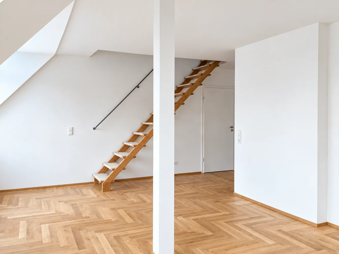 5 Zimmer Wohnung mit 125 m² in Düsseldorf – Bild 4