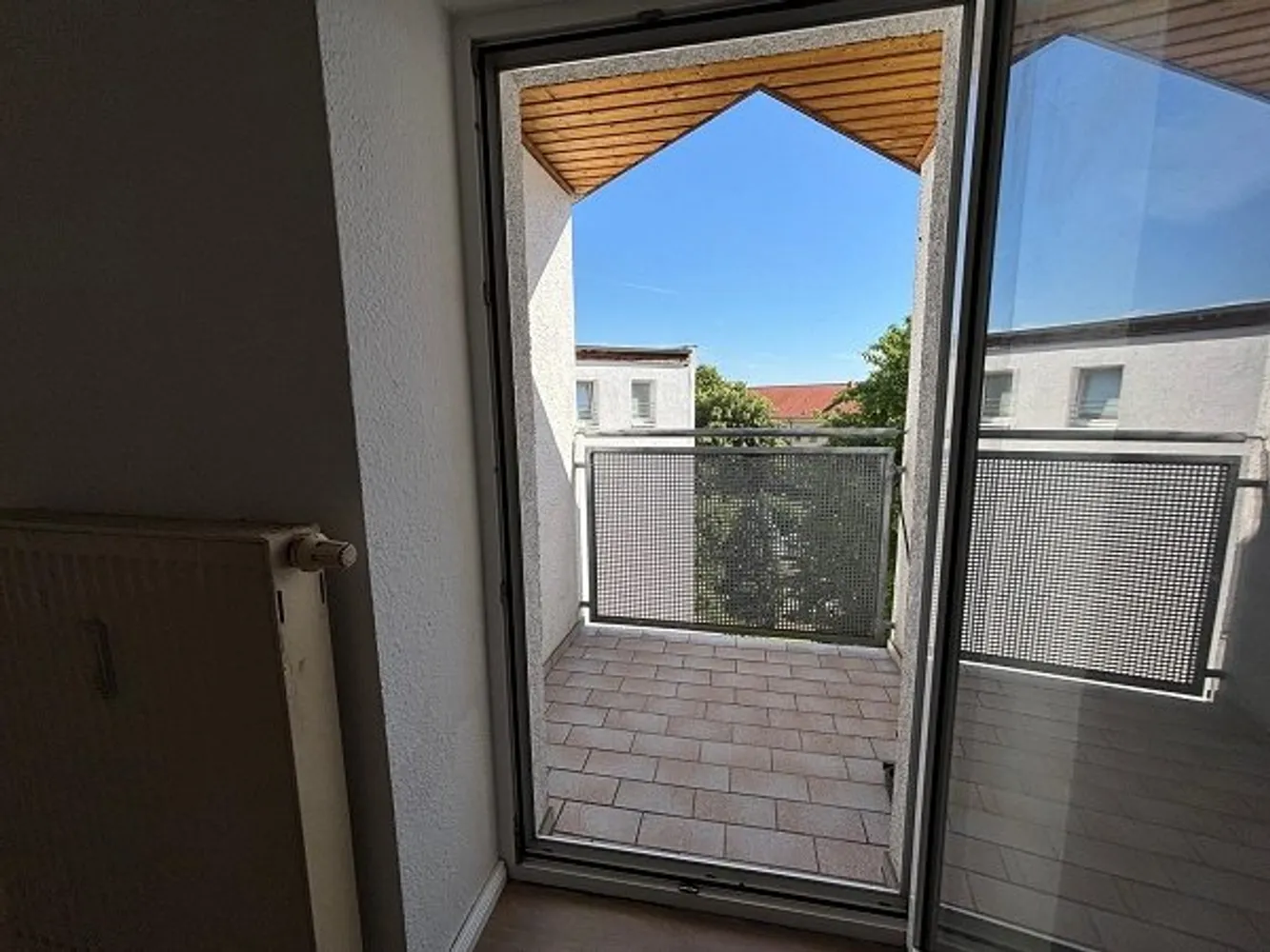 2 room apartment with 69 m² in Magdeburg – Photo 10