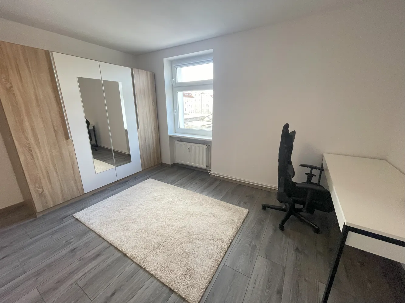 2 Zimmer Wohnung mit 65 m² in Berlin – Bild 1