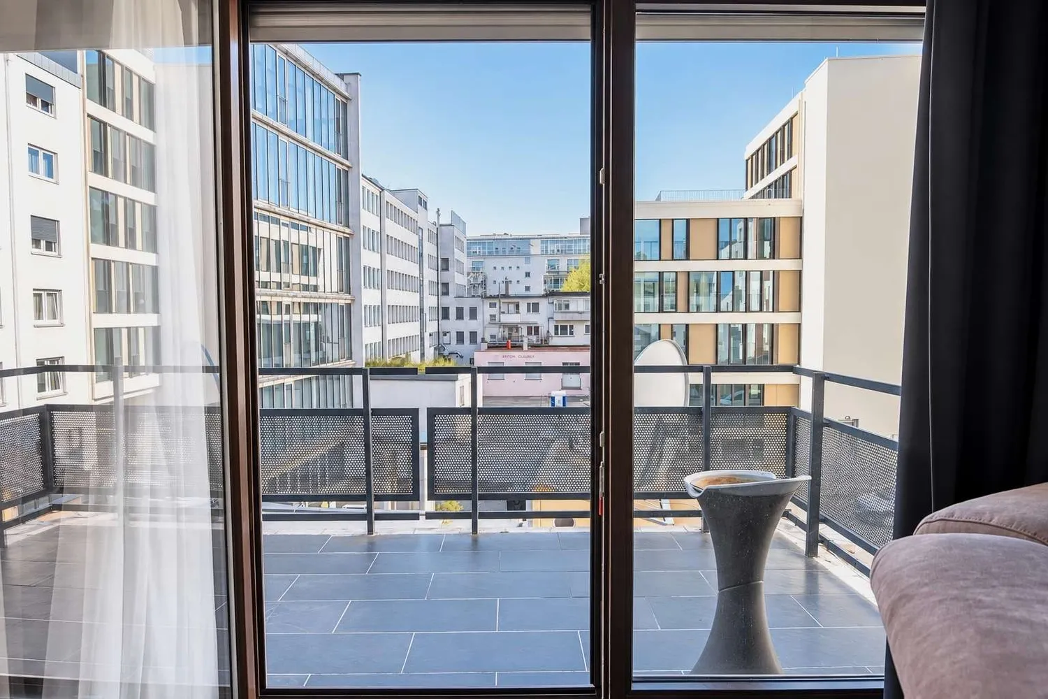 1 Zimmer Wohnung mit 55 m² in Stuttgart – Bild 1
