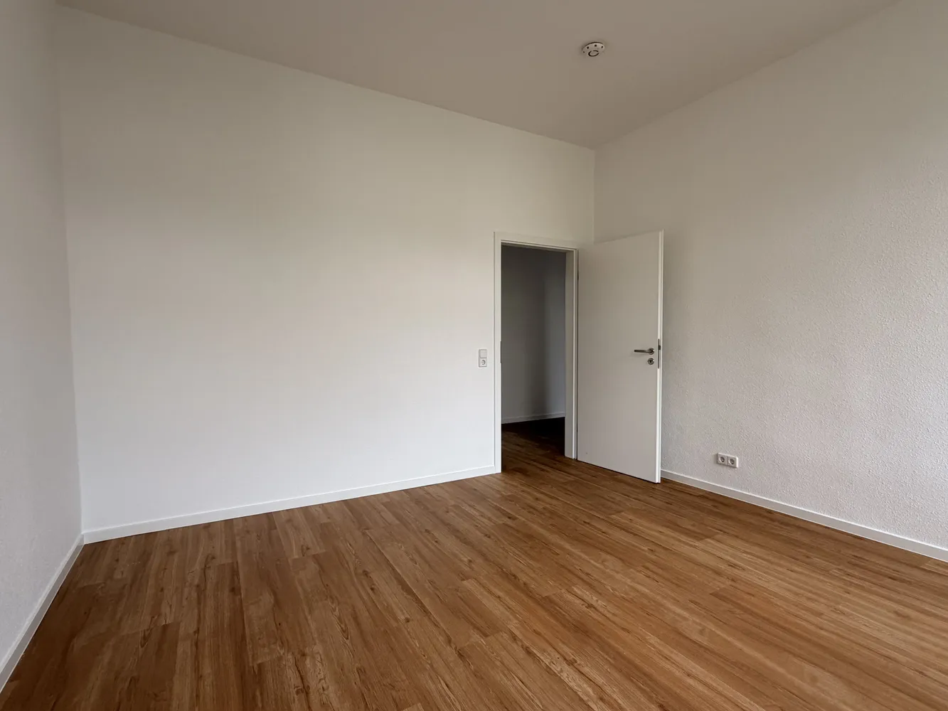 4 Zimmer Wohnung mit 104 m² in Chemnitz – Bild 12