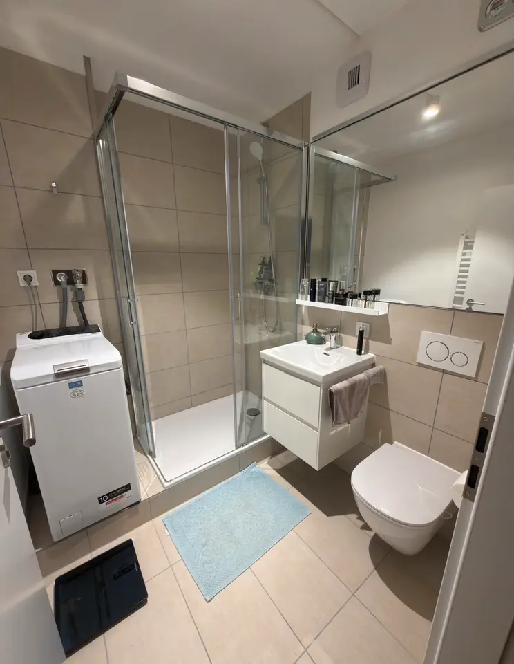 WG-Zimmer mit 35 m² in Frankfurt am Main – Bild 7