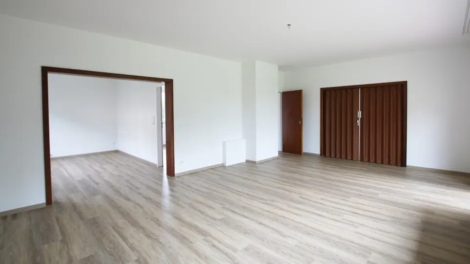 6 Zimmer Haus mit 139 m² in Papenburg – Bild 1