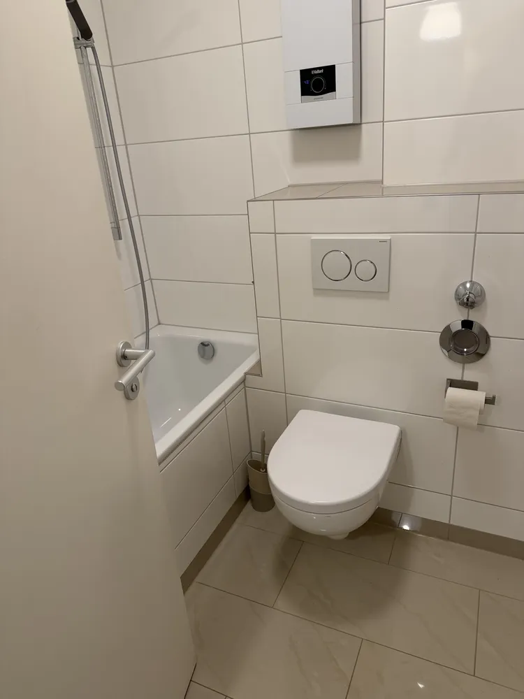 2 room apartment with 56 m² in Frankfurt am Main – Photo 6