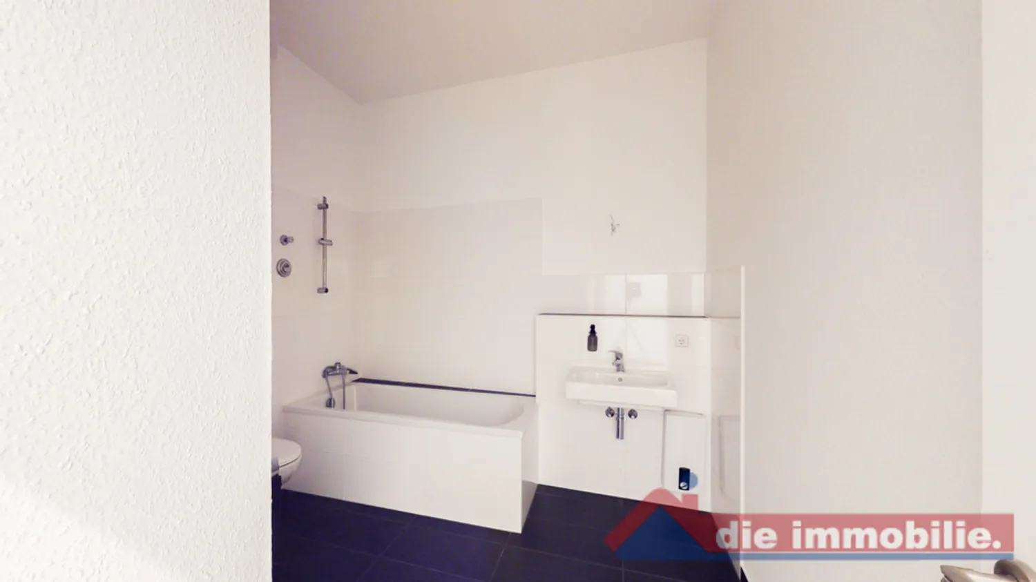 2 room apartment with 69 m² in Magdeburg – Photo 3