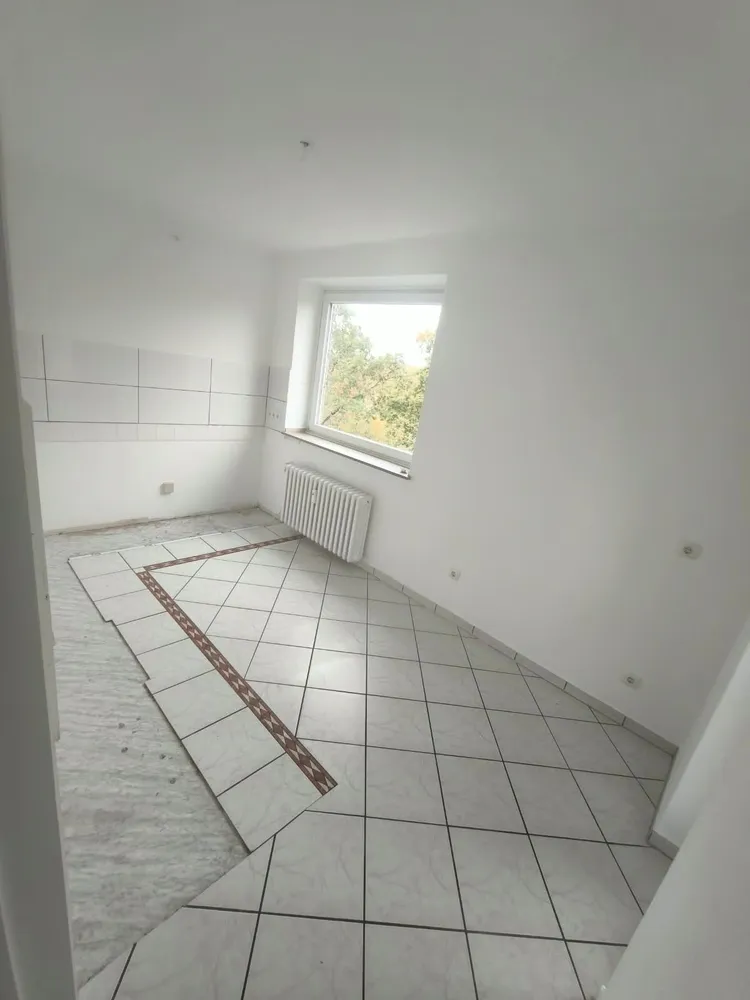 4 Zimmer Wohnung mit 97 m² in Erkrath – Bild 1