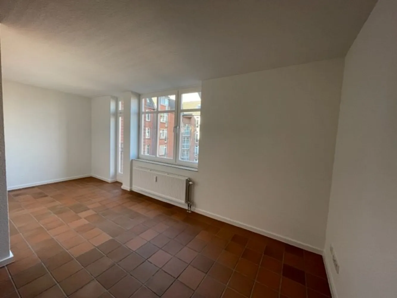 1 Zimmer Wohnung mit 27 m² in Köln – Bild 2