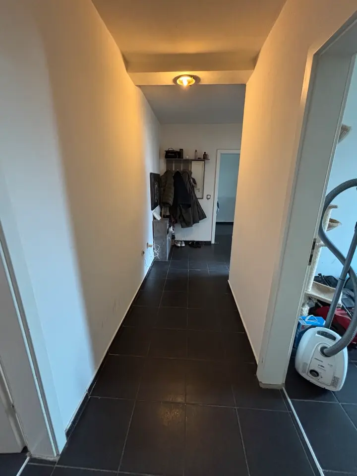 3 Zimmer Wohnung mit 80 m² in Detmold – Bild 4