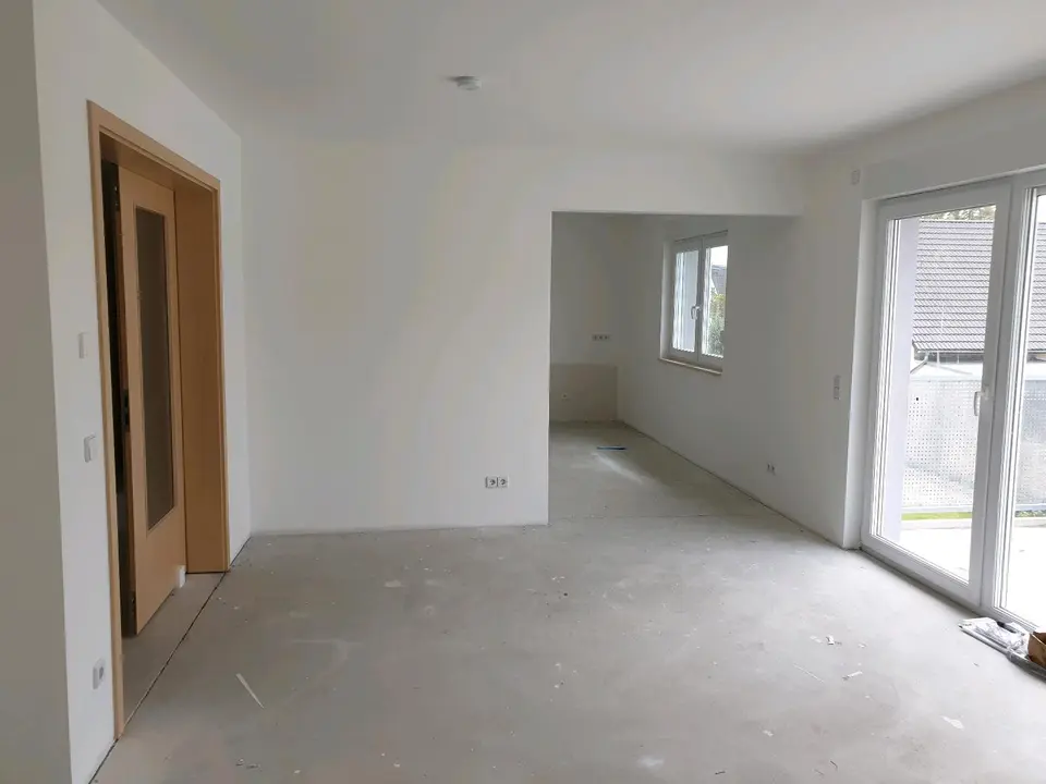 3 Zimmer Wohnung mit 88 m² in Cottbus – Bild 1