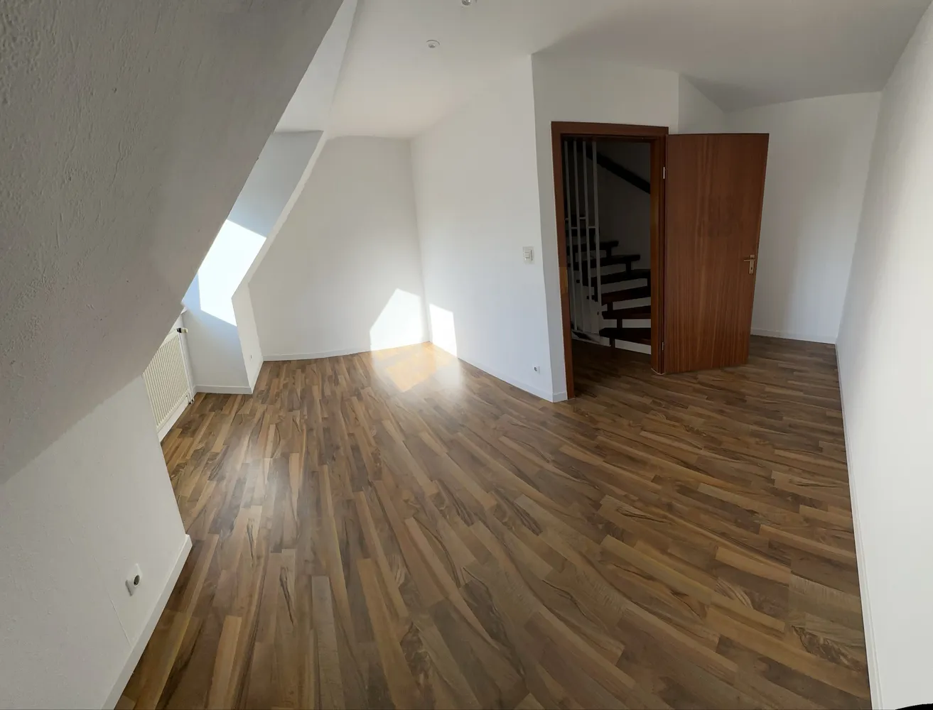 5 Zimmer Haus mit 105 m² in Berlin – Bild 1