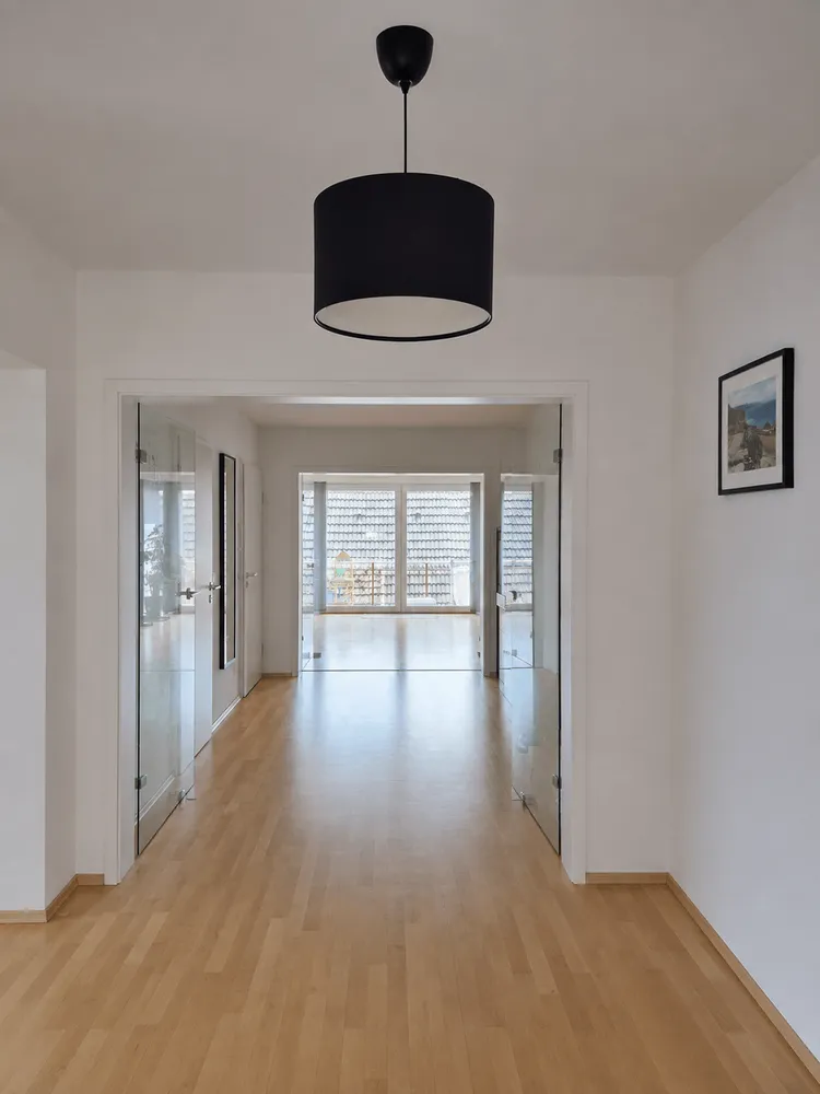4 Zimmer Wohnung mit 143 m² in Duisburg – Bild 2