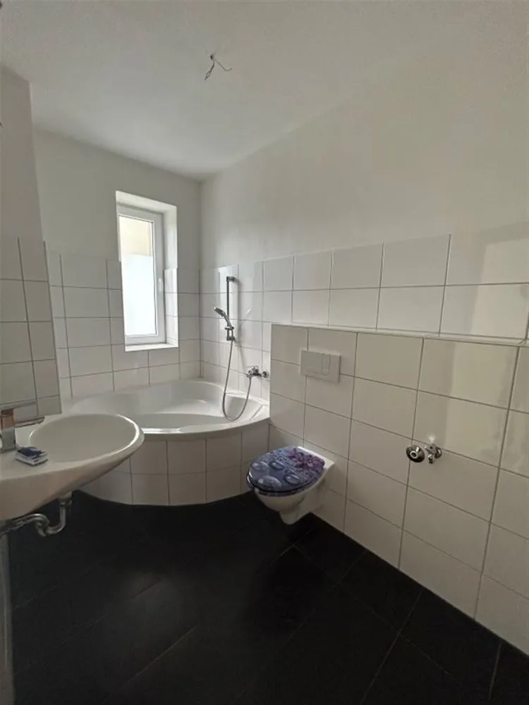 3 Zimmer Wohnung mit 76 m² in Chemnitz – Bild 1