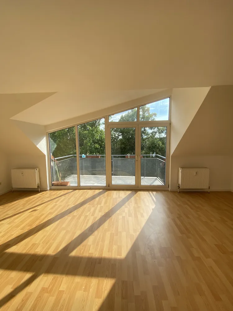 3 Zimmer Wohnung mit 105 m² in Kaiserslautern – Bild 2