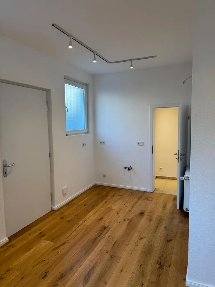 2 Zimmer Wohnung mit 32 m² in Köln – Bild 8