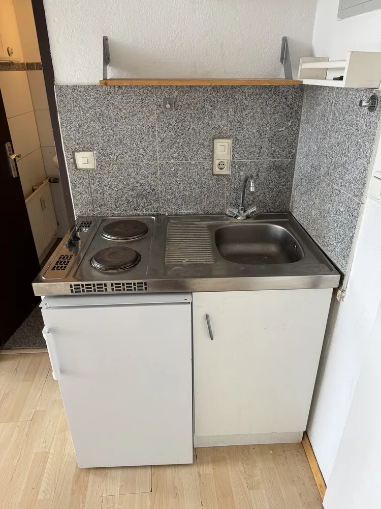 1 Zimmer Wohnung mit 25 m² in Köln – Bild 3