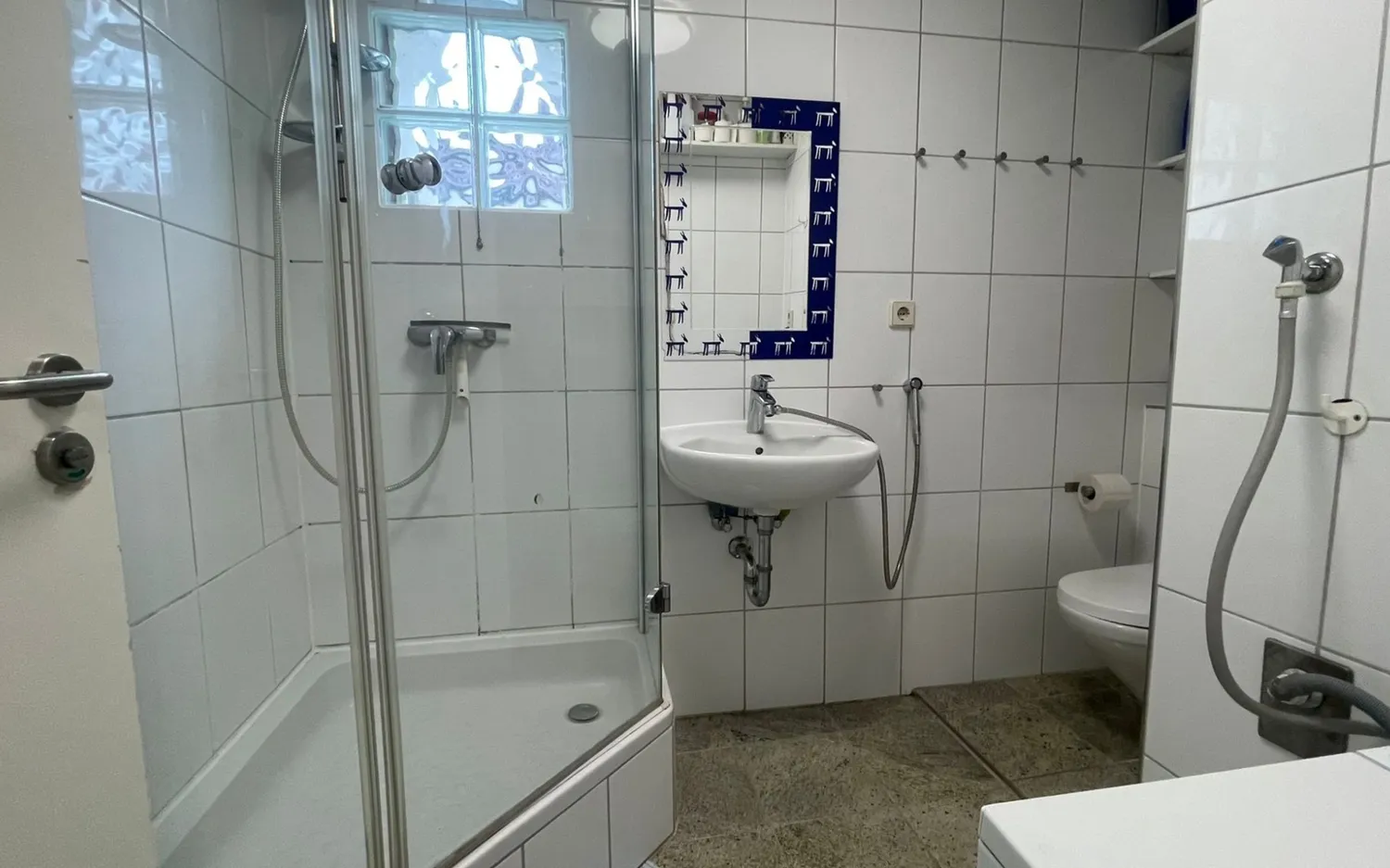 Shared room with 13 m² in Esslingen am Neckar – Photo 4