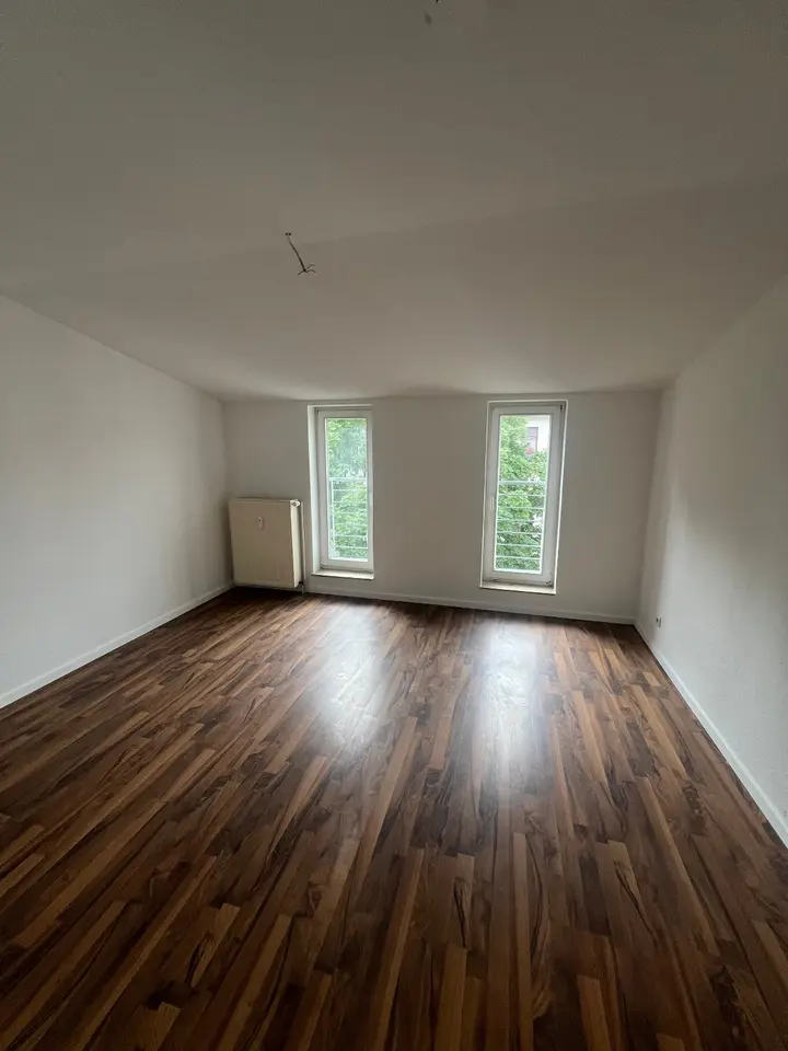 4 Zimmer Wohnung mit 92 m² in Magdeburg – Bild 1