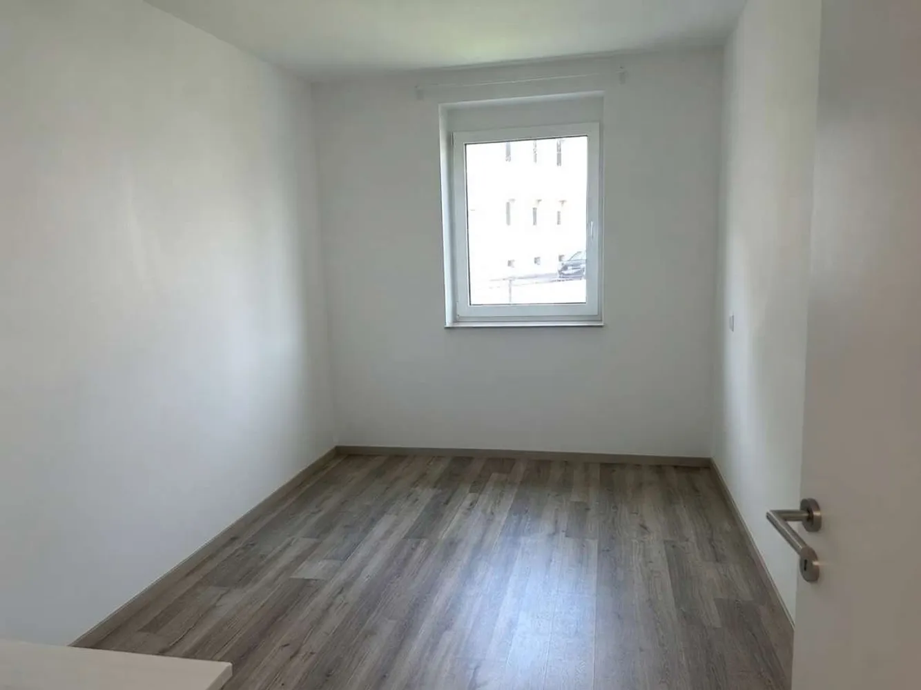 4 Zimmer Wohnung mit 93 m² in Halle (Saale) – Bild 9
