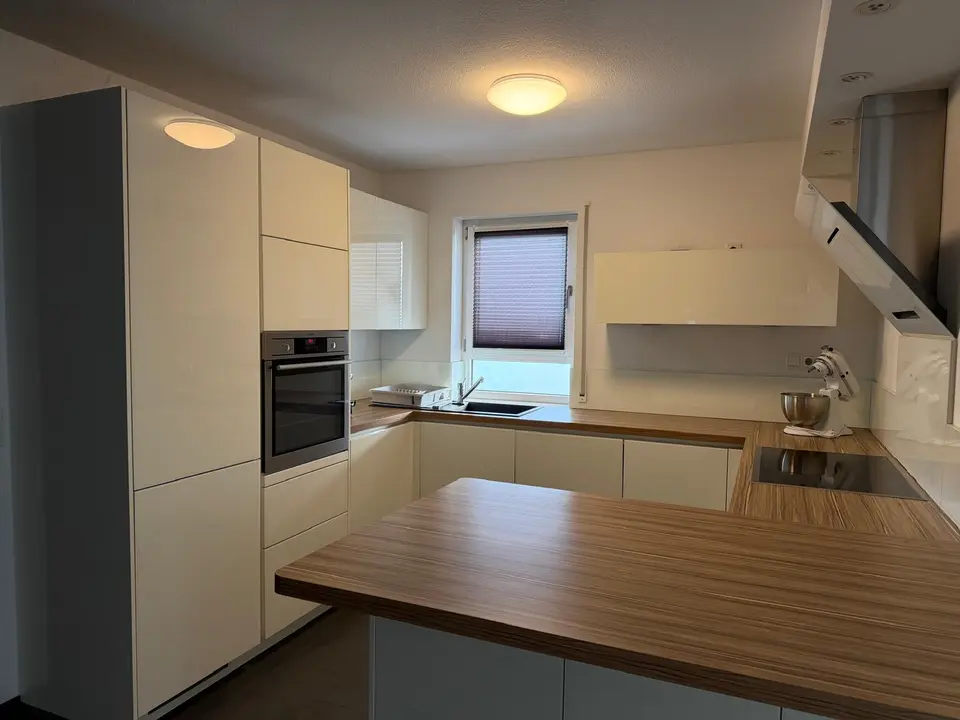 5 Zimmer Wohnung mit 117 m² in Schwetzingen – Bild 1