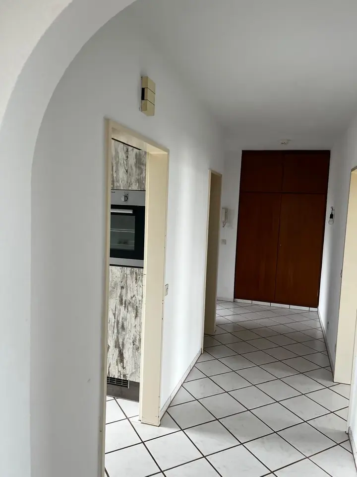 4 Zimmer Wohnung mit 100 m² in Saarbrücken – Bild 3