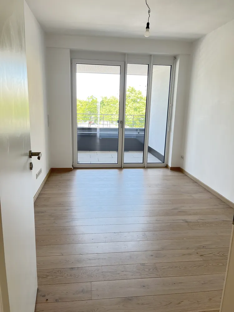 4 Zimmer Wohnung mit 94 m² in München – Bild 12