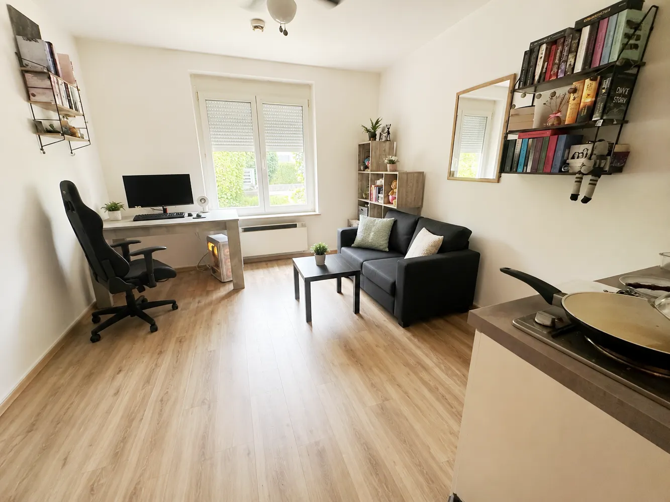 1 Zimmer Wohnung mit 22 m² in Augsburg – Bild 1