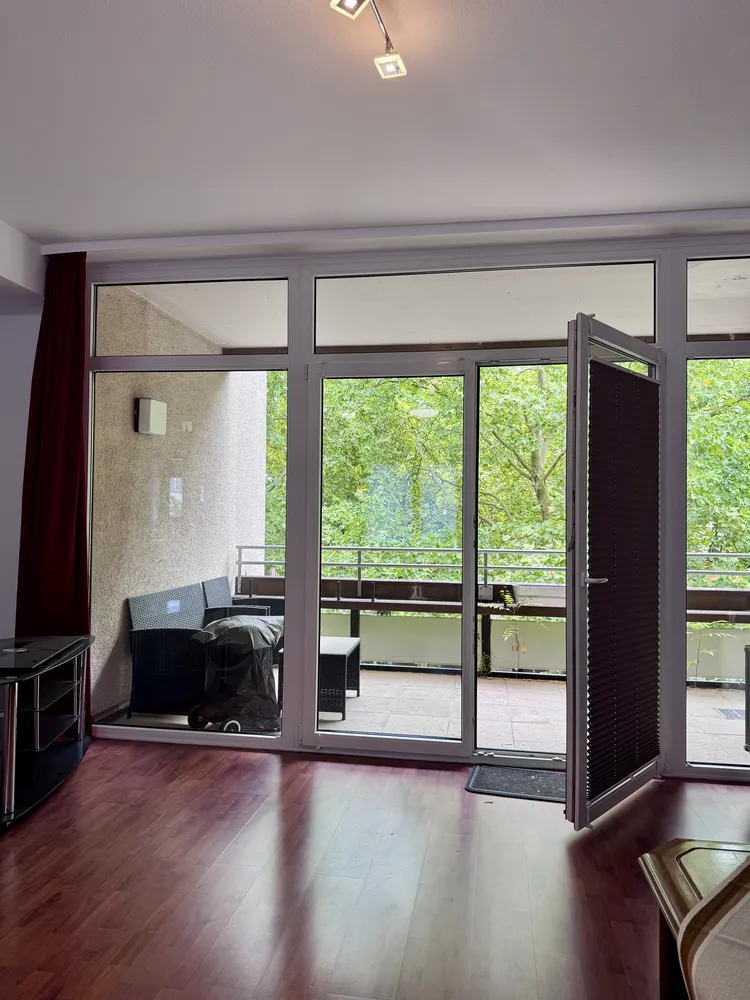 3 Zimmer Wohnung mit 116 m² in Frankfurt am Main – Bild 2