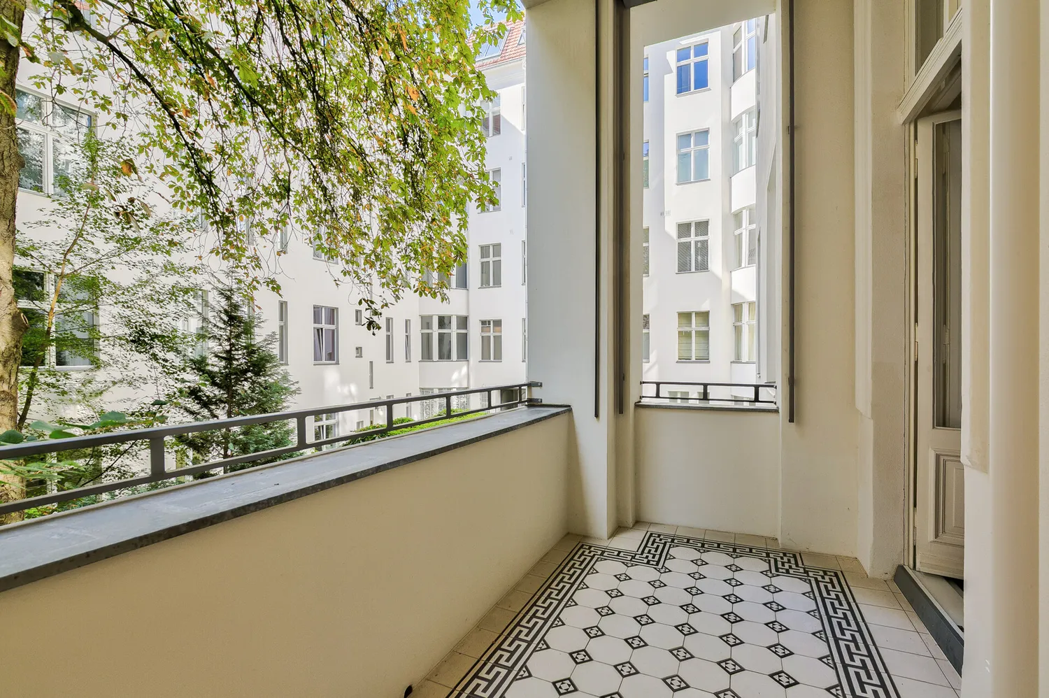 3 Zimmer Wohnung mit 114 m² in Berlin – Bild 5