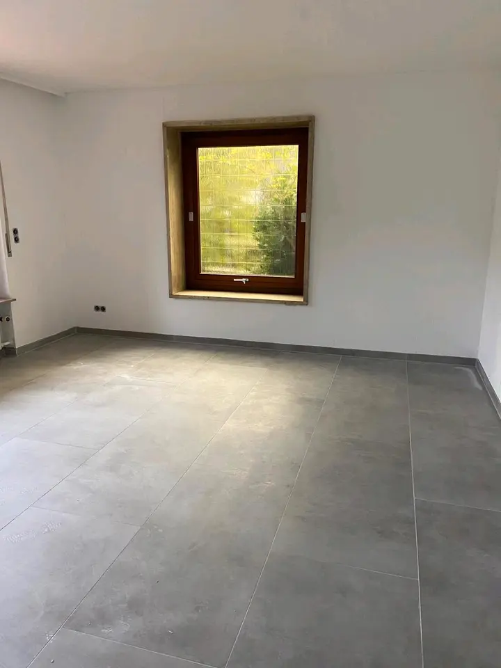 4 Zimmer Wohnung mit 100 m² in Viernheim – Bild 2