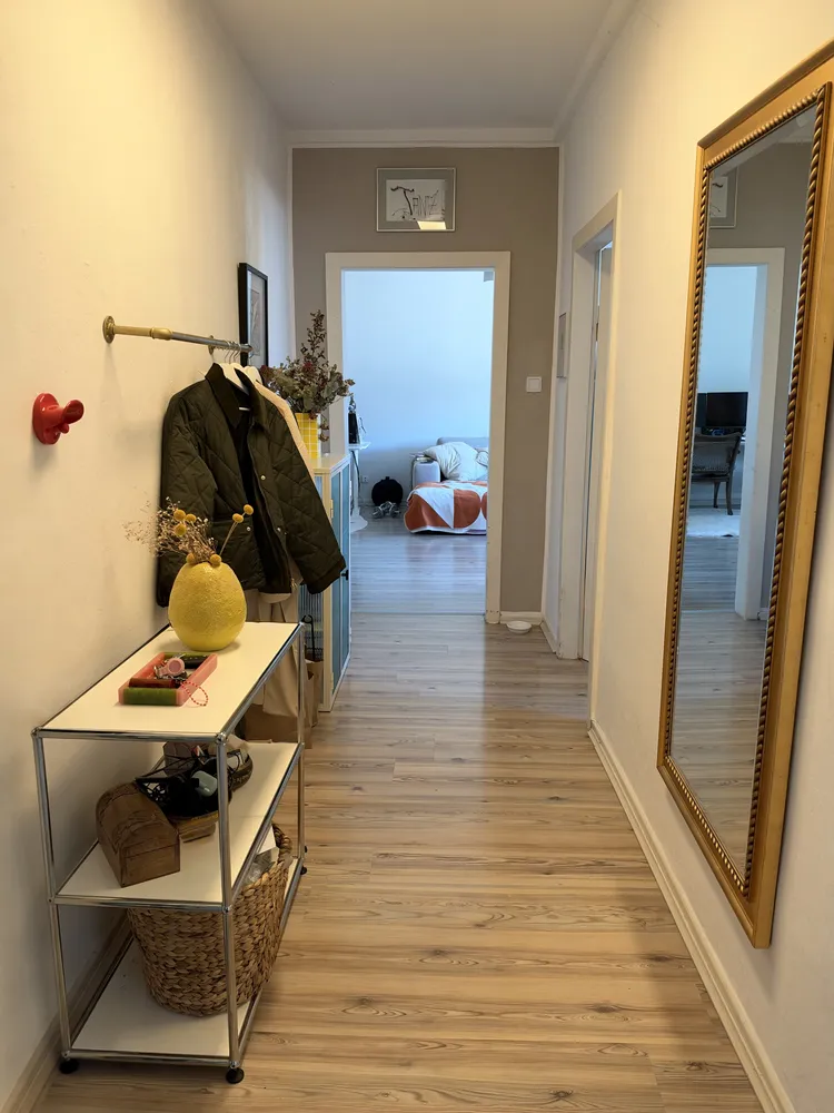 2 room apartment with 80 m² in Düsseldorf – Photo 1