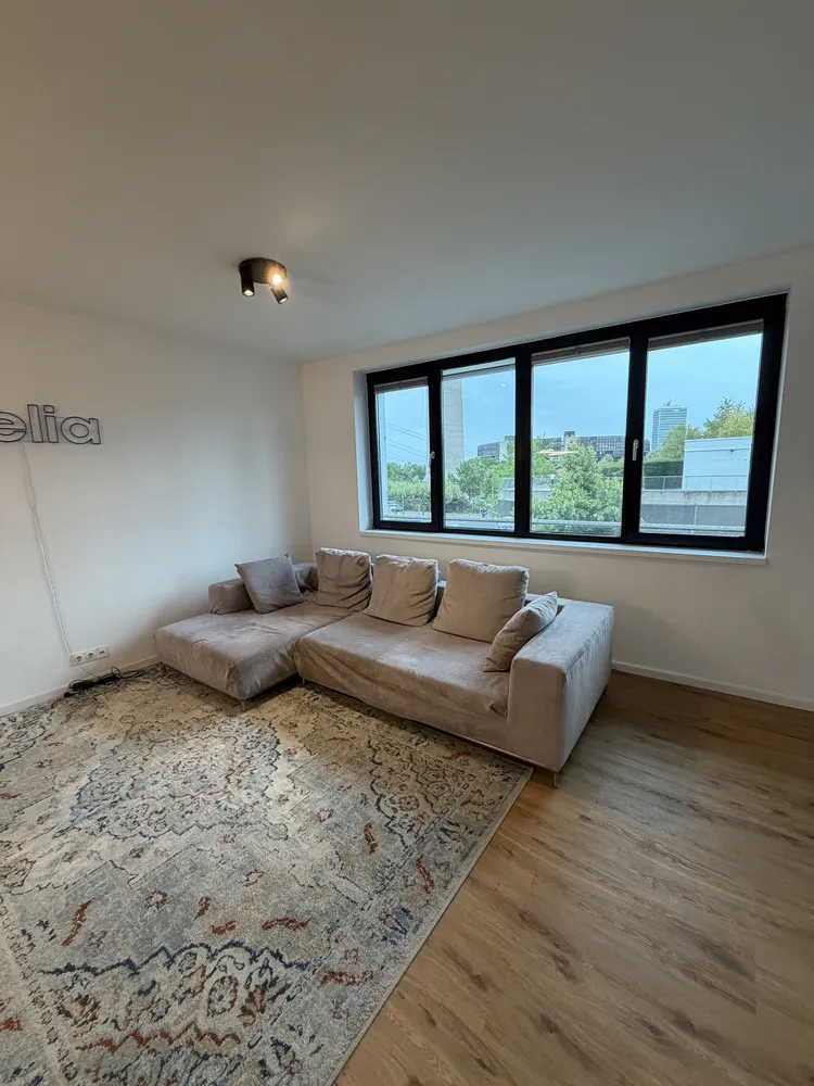 4 Zimmer Wohnung mit 125 m² in Düsseldorf – Bild 3