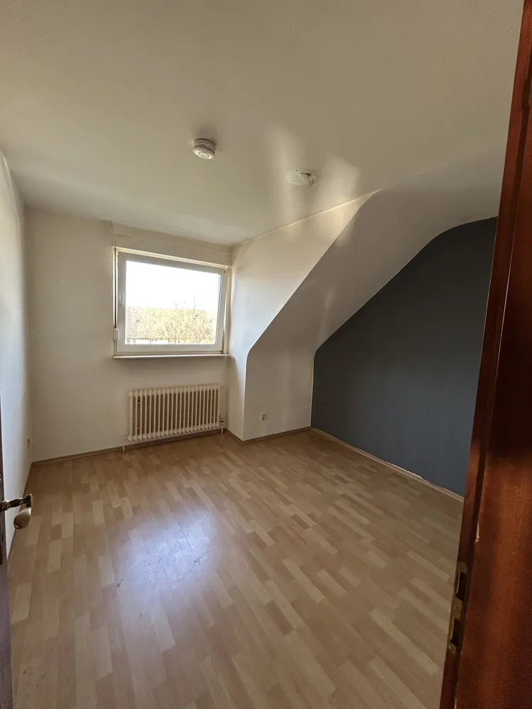 4 Zimmer Wohnung mit 104 m² in Troisdorf – Bild 2