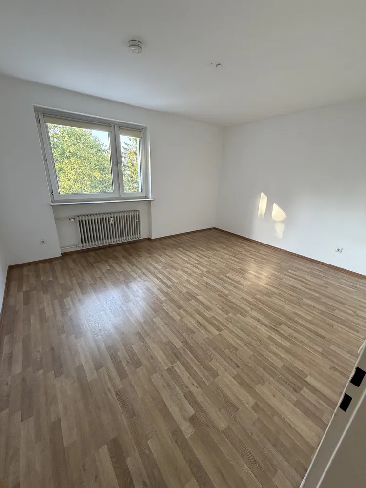 3 Zimmer Wohnung mit 92 m² in Erlangen – Bild 1