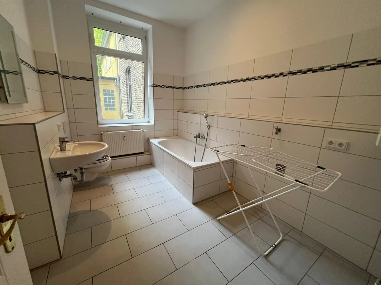 2 room apartment with 65 m² in Wiesbaden – Photo 3