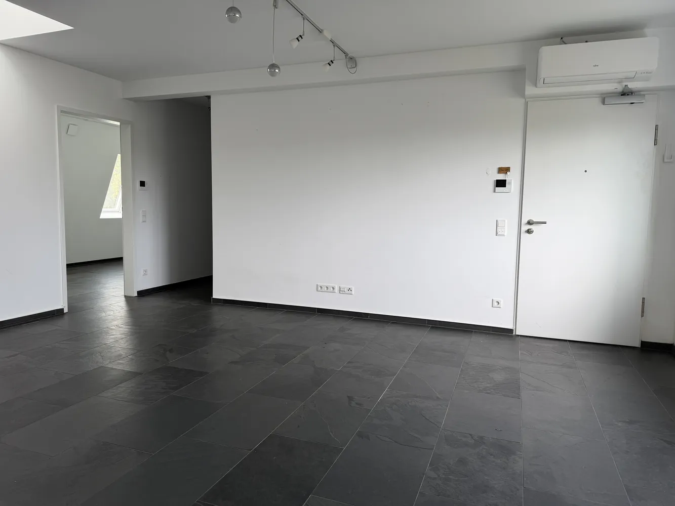 3 Zimmer Wohnung mit 130 m² in Mainz – Bild 1