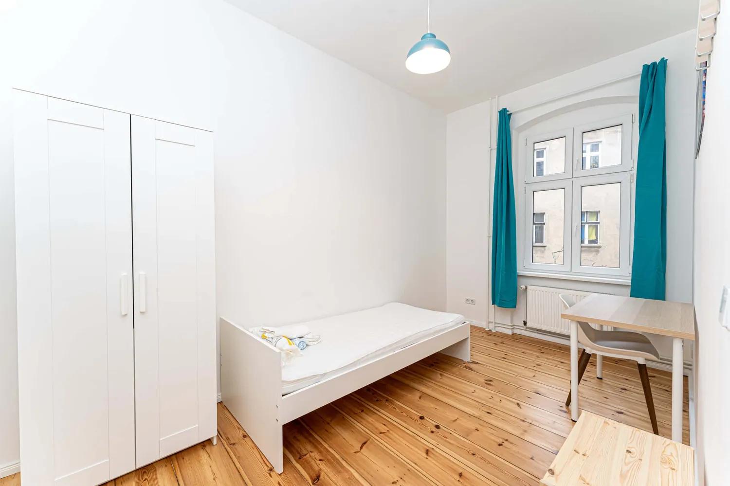 Shared room with 15 m² in Berlin – Photo 4
