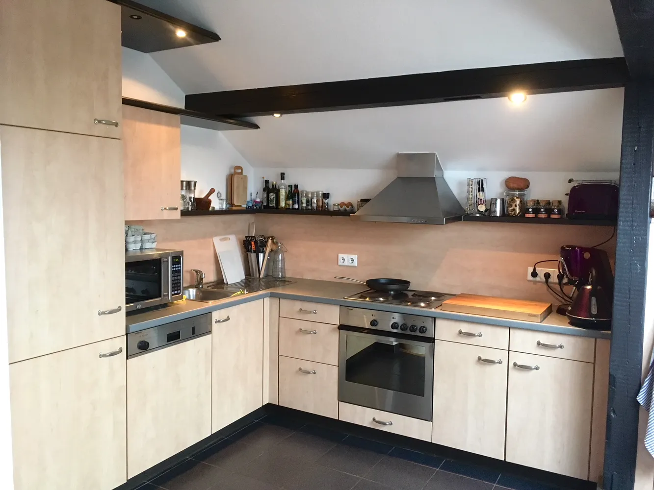 4 Zimmer Wohnung mit 120 m² in Frankfurt am Main – Bild 6