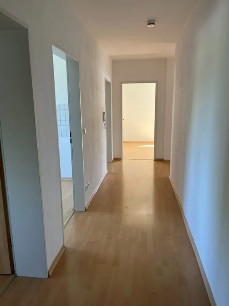 4 Zimmer Wohnung mit 91 m² in Regensburg – Bild 1
