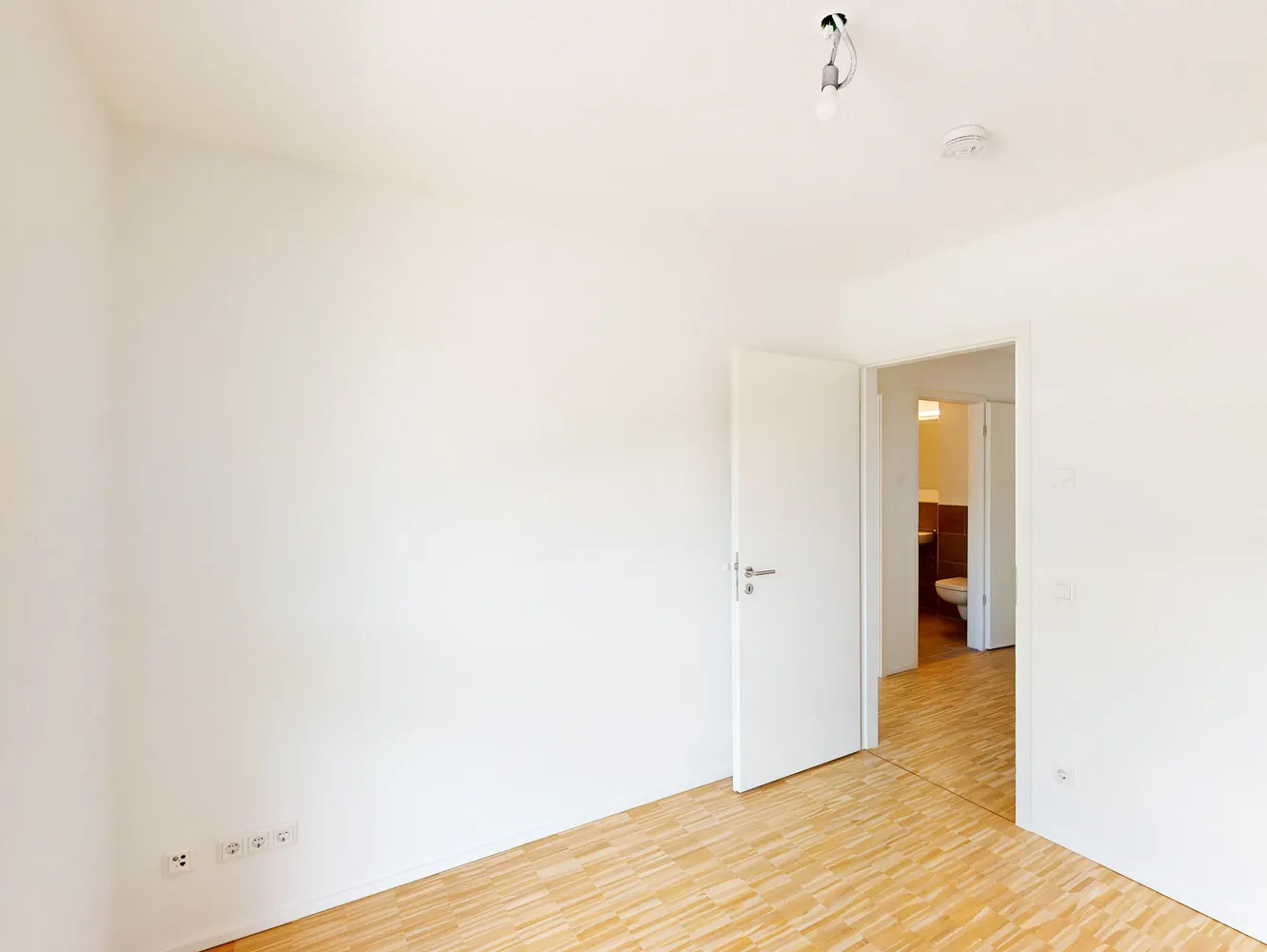 3 Zimmer Wohnung mit 90 m² in Düsseldorf – Bild 6