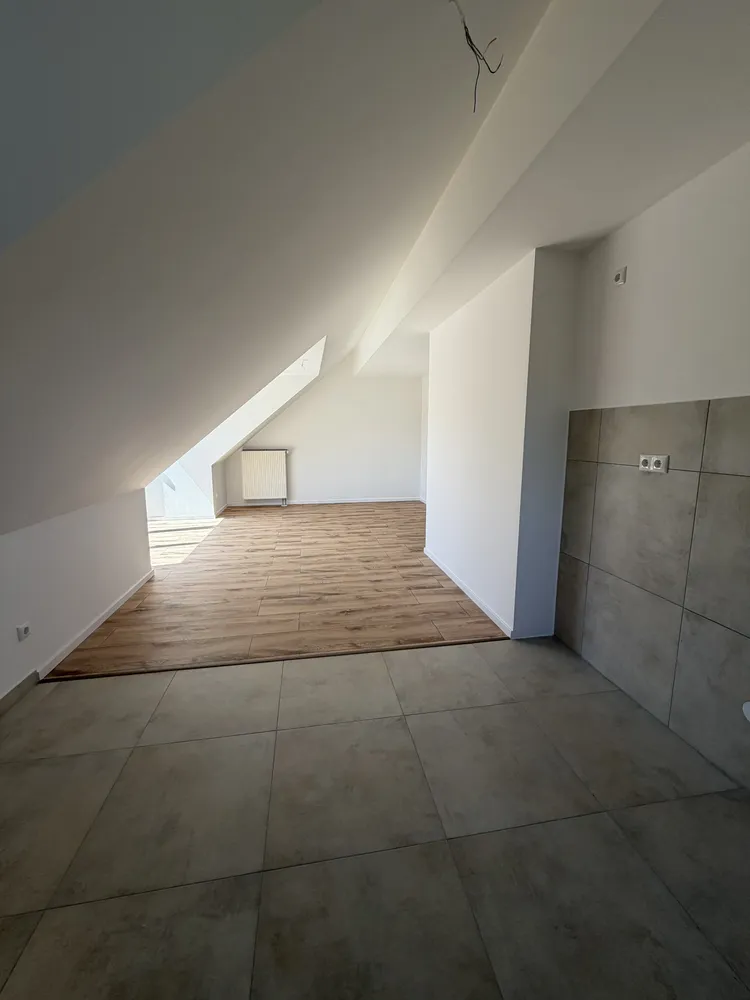 4 Zimmer Wohnung mit 75 m² in Frankfurt am Main – Bild 4