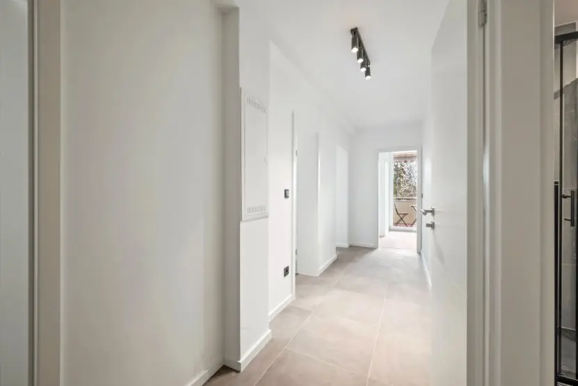 11 Zimmer Wohnung mit 51 m² in München – Bild 4